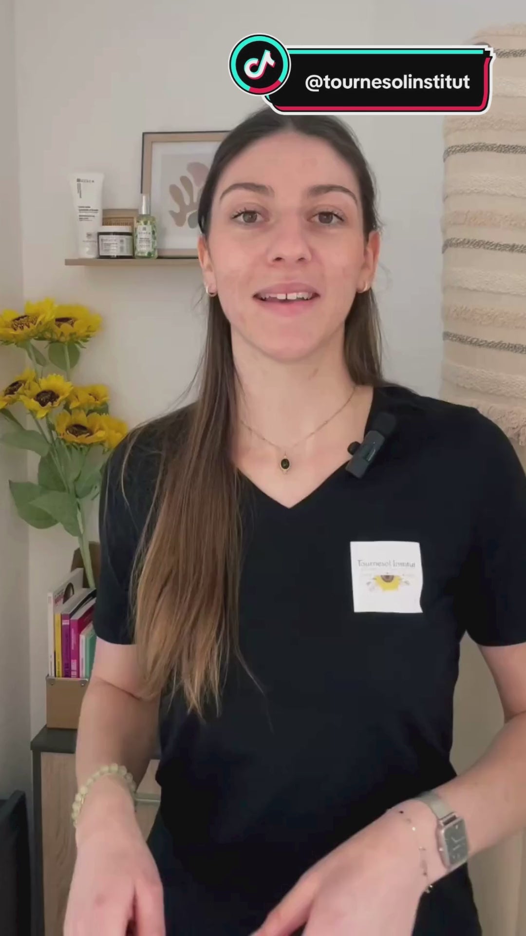 Charger la vidéo : Retrouvez moi sur Tiktok @tournesolinstitut